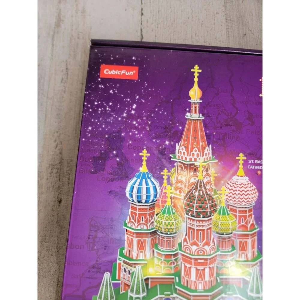 Cubic fun led Saint basil's‎ cathedral architectural model